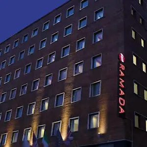 https://ramada-naples.hotels-amalfi.com